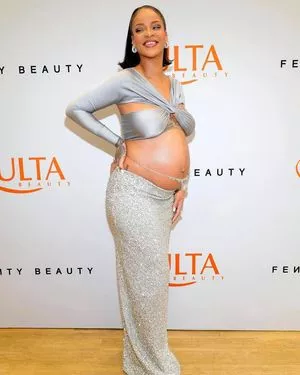 Rihanna OnlyFans Leaked Free Thumbnail Picture - #Dtnc4iypHB