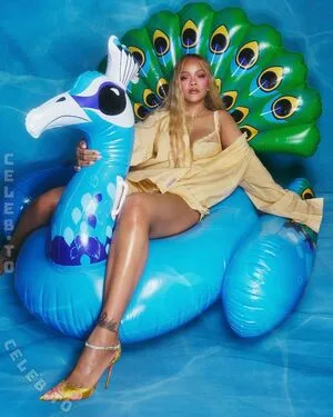 Rihanna OnlyFans Leaked Free Thumbnail Picture - #DuRVvCZaV2