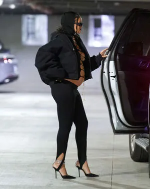 Rihanna OnlyFans Leaked Free Thumbnail Picture - #EQBcYXtGcs