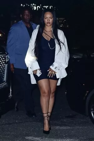 Rihanna OnlyFans Leaked Free Thumbnail Picture - #EcYqYFT6aO