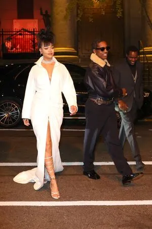 Rihanna OnlyFans Leaked Free Thumbnail Picture - #FjvF4v0zY1