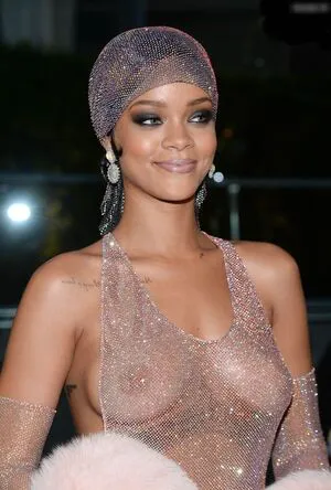 Rihanna OnlyFans Leaked Free Thumbnail Picture - #G8c49zNBgg