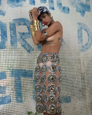 Rihanna OnlyFans Leaked Free Thumbnail Picture - #GV4quCuugm