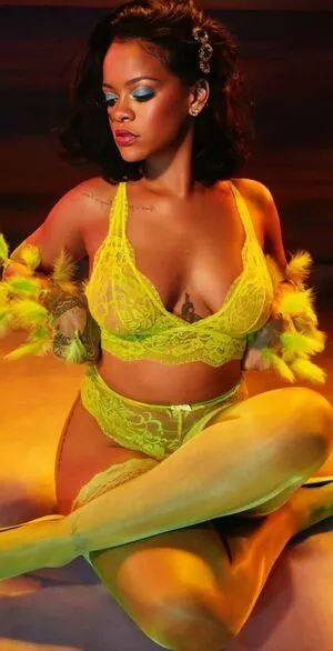 Rihanna OnlyFans Leaked Free Thumbnail Picture - #HFKDNq1FDB