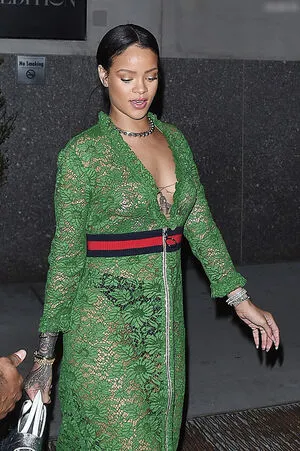 Rihanna OnlyFans Leaked Free Thumbnail Picture - #HLFUhVyN7v