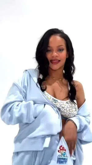Rihanna OnlyFans Leaked Free Thumbnail Picture - #HiVcwoXekn