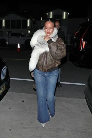 Rihanna OnlyFans Leaked Free Thumbnail Picture - #JwvEQtMJDA