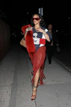 Rihanna OnlyFans Leaked Free Thumbnail Picture - #KEY775YMee