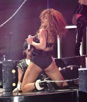 Rihanna OnlyFans Leaked Free Thumbnail Picture - #KWqzssgIo1