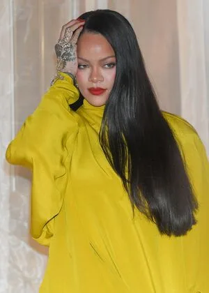 Rihanna OnlyFans Leaked Free Thumbnail Picture - #KjqRkObOSn