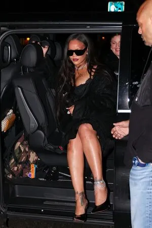 Rihanna OnlyFans Leaked Free Thumbnail Picture - #MQhhhY7iiz