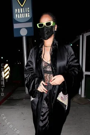 Rihanna OnlyFans Leaked Free Thumbnail Picture - #NbD3aY4p2g