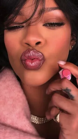 Rihanna OnlyFans Leaked Free Thumbnail Picture - #Nn7TBBPT5m