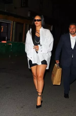 Rihanna OnlyFans Leaked Free Thumbnail Picture - #PAT2Fsi9YM