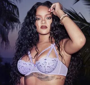 Rihanna OnlyFans Leaked Free Thumbnail Picture - #Pd5FF1oM72