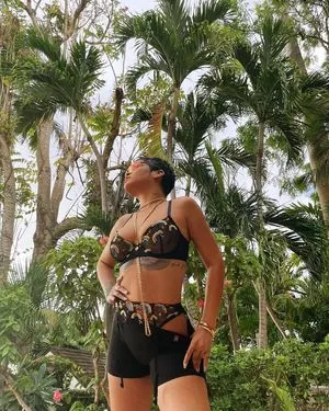 Rihanna OnlyFans Leaked Free Thumbnail Picture - #Qs5wNxifDM