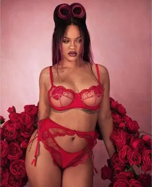 Rihanna OnlyFans Leaked Free Thumbnail Picture - #SpmebMoNNs
