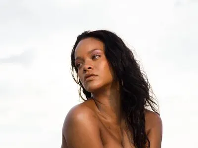 Rihanna OnlyFans Leaked Free Thumbnail Picture - #UVHyoecPuo