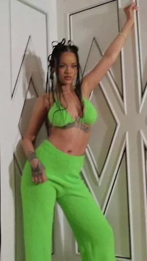 Rihanna OnlyFans Leaked Free Thumbnail Picture - #VON1o1JQdF