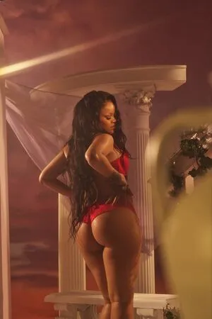 Rihanna OnlyFans Leaked Free Thumbnail Picture - #YSEzoulf6U