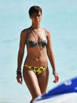 Rihanna OnlyFans Leaked Free Thumbnail Picture - #dFcXA2v9Hu