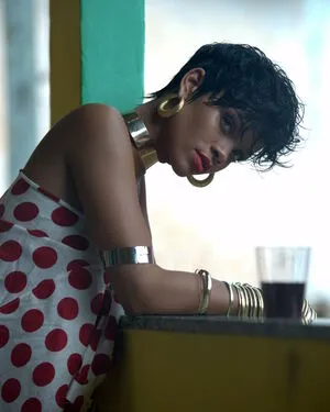 Rihanna OnlyFans Leaked Free Thumbnail Picture - #exfLTGsihZ