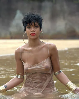 Rihanna OnlyFans Leaked Free Thumbnail Picture - #f10Ljb4pMW
