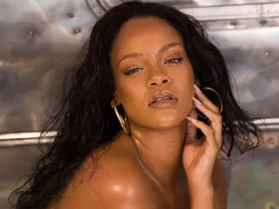 Rihanna OnlyFans Leaked Free Thumbnail Picture - #f78BMvwbap