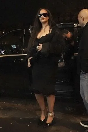 Rihanna OnlyFans Leaked Free Thumbnail Picture - #fHOrFLEubE