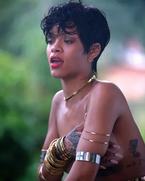 Rihanna OnlyFans Leaked Free Thumbnail Picture - #fbky7Y0pSJ