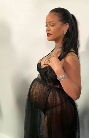 Rihanna OnlyFans Leaked Free Thumbnail Picture - #fqmWLXVwvE