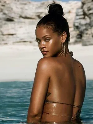 Rihanna OnlyFans Leaked Free Thumbnail Picture - #fyhD391UH3