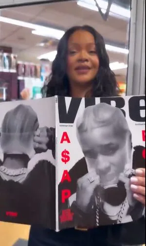 Rihanna OnlyFans Leaked Free Thumbnail Picture - #gFs5gOJM1u