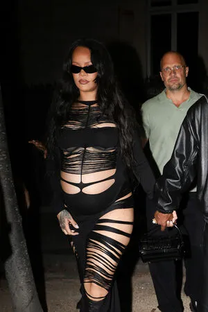 Rihanna OnlyFans Leaked Free Thumbnail Picture - #ges7tECvdX