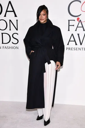 Rihanna OnlyFans Leaked Free Thumbnail Picture - #grjX6VZpjD