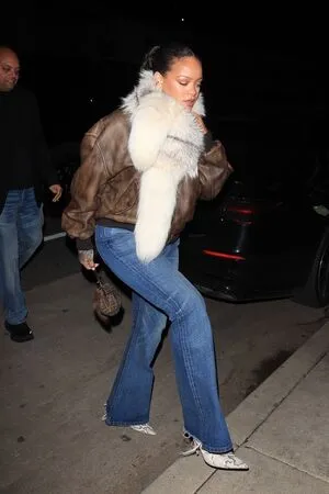 Rihanna OnlyFans Leaked Free Thumbnail Picture - #hRhBEH6qAK