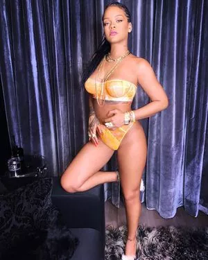 Rihanna OnlyFans Leaked Free Thumbnail Picture - #iKUcl5YwL7