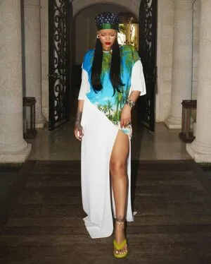 Rihanna OnlyFans Leaked Free Thumbnail Picture - #iaRVUC8k2k
