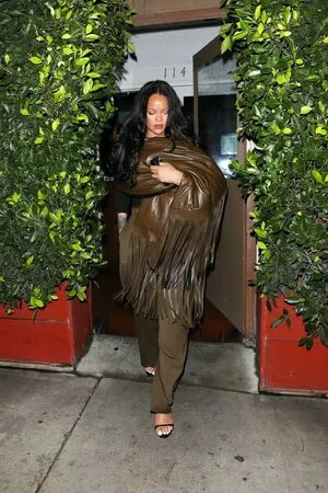 Rihanna OnlyFans Leaked Free Thumbnail Picture - #id51zgOMpJ