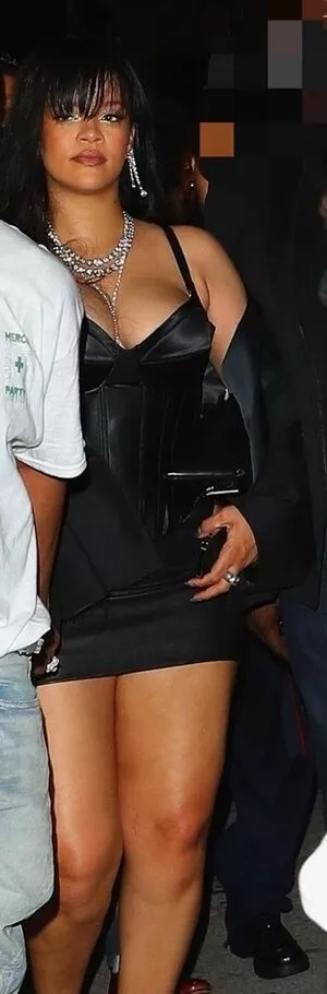 Rihanna OnlyFans Leaked Free Thumbnail Picture - #lhgAwnfRpd