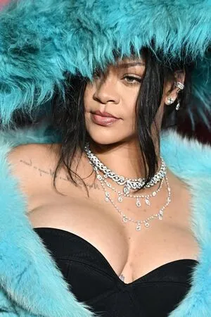Rihanna OnlyFans Leaked Free Thumbnail Picture - #llwz9DWgJP