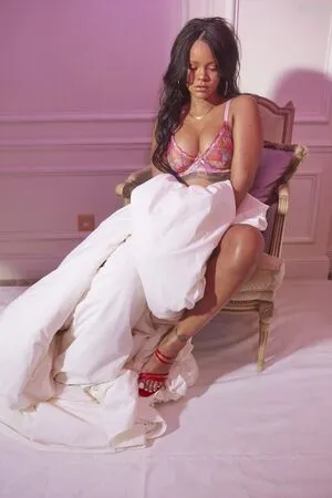 Rihanna OnlyFans Leaked Free Thumbnail Picture - #oGzz2ie46i