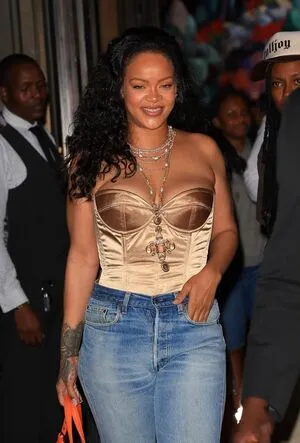 Rihanna OnlyFans Leaked Free Thumbnail Picture - #oZlDmpATwE