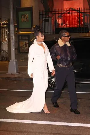 Rihanna OnlyFans Leaked Free Thumbnail Picture - #pAO0XIwRea