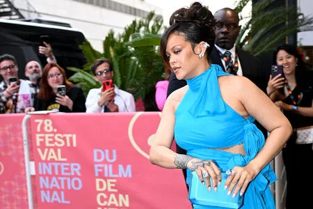 Rihanna OnlyFans Leaked Free Thumbnail Picture - #pJvKlMH3Nq
