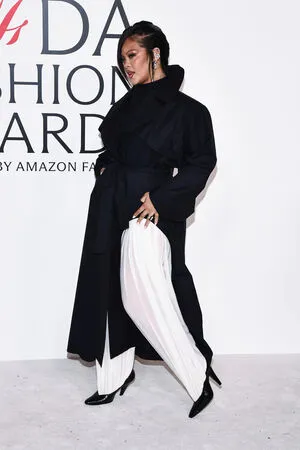 Rihanna OnlyFans Leaked Free Thumbnail Picture - #pZAElzrVbo