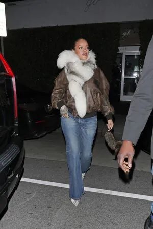 Rihanna OnlyFans Leaked Free Thumbnail Picture - #qBrVHk5FWg