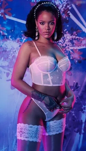 Rihanna OnlyFans Leaked Free Thumbnail Picture - #qf5EyO2M4R