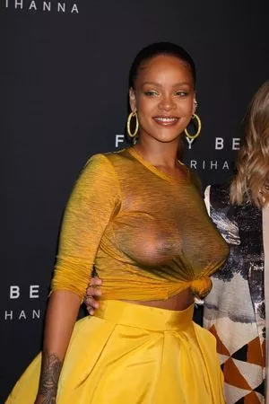 Rihanna OnlyFans Leaked Free Thumbnail Picture - #rjToCnRmvu