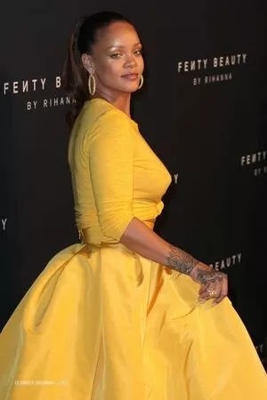 Rihanna OnlyFans Leaked Free Thumbnail Picture - #s0LZ4PANwU
